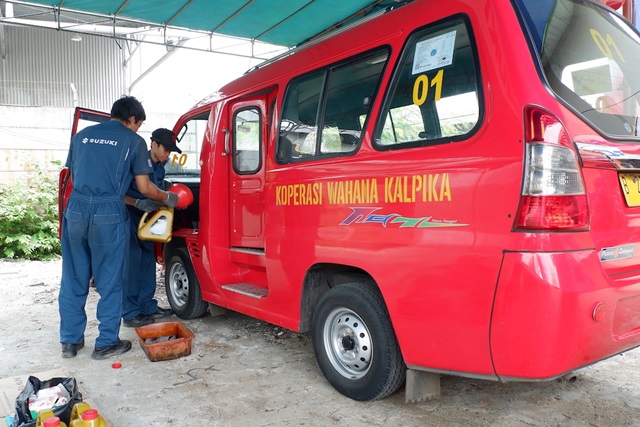 Suzuki Gelar Servis Gratis Untuk 500 Angkot di Jakarta